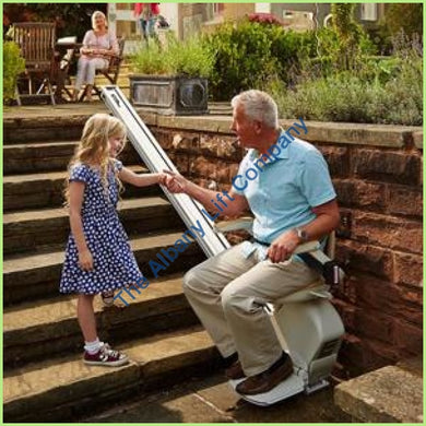 Brooks Outdoor Straight Stairlift