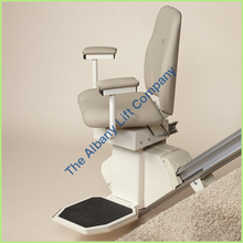 Load image into Gallery viewer, Harmar Pinnacle Hd Indoor Straight Stairlift