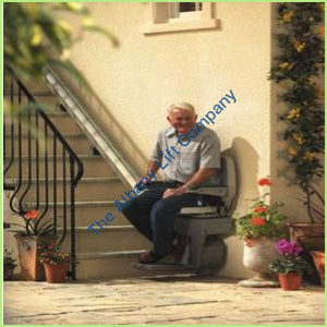 Sterling 1000 Outdoor Straight Stairlift